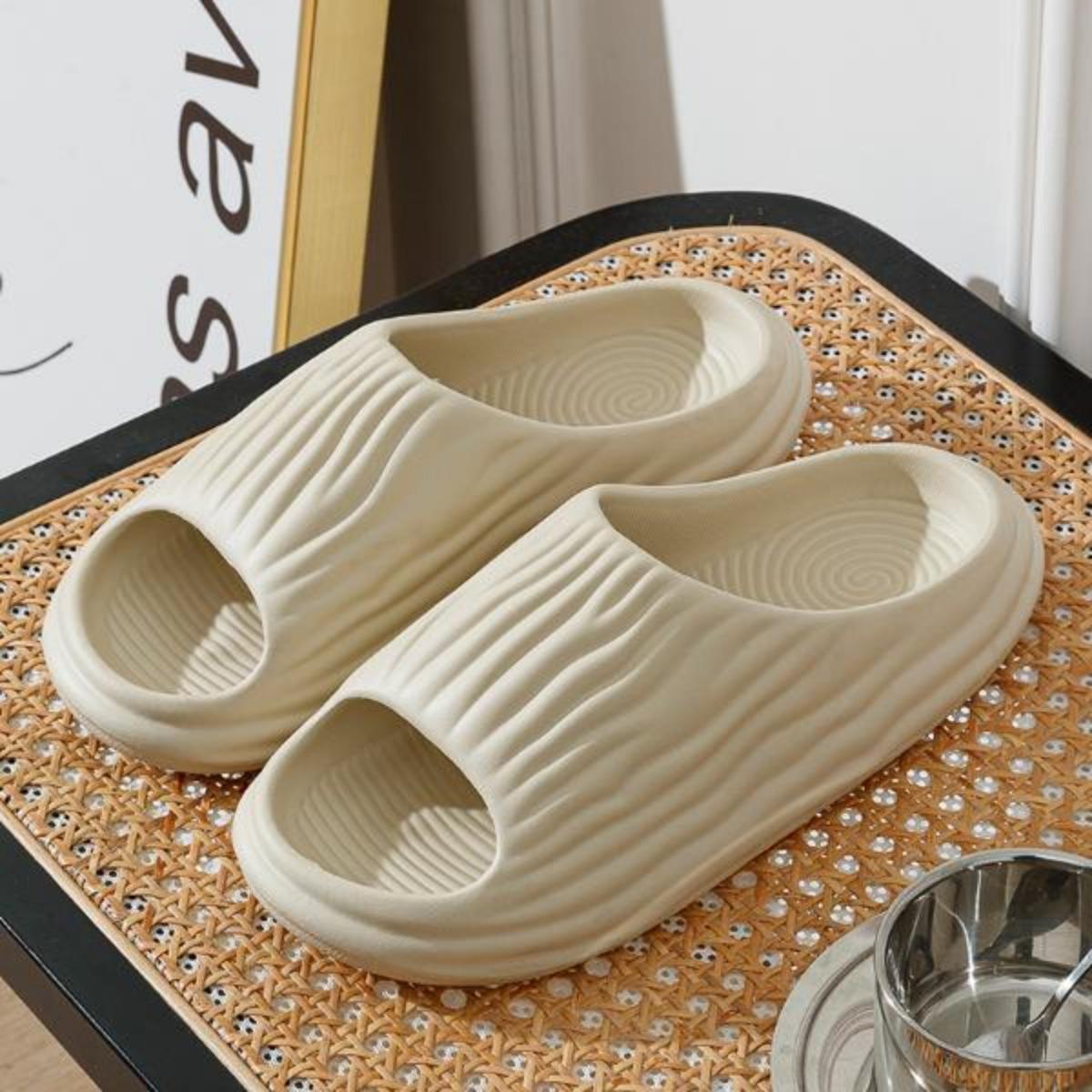 Summer Women's Slippers for Couples Thick Bottom Soft Bottom Indoor Home Outdoor Bathroom Bath Non-Slip Slippers