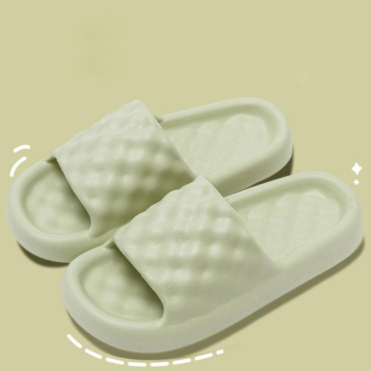 2023 New Slippers Men's Summer Wear Anti-odor Slippers Home Bathroom Soft Bottom Non-slip Couple Slippers