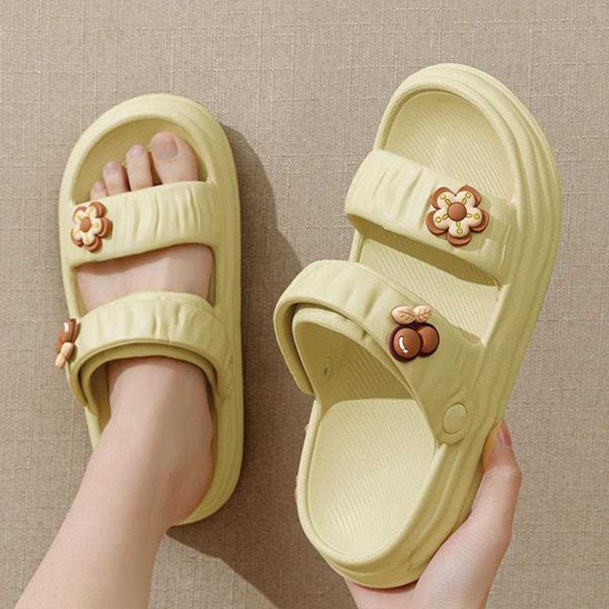 Women's Sandals Summer Outdoor Non-Slip Soft Bottom Fashion Home Home Half Slippers Beach Two Way Wear Slippers Height Increasing Sandals for Women