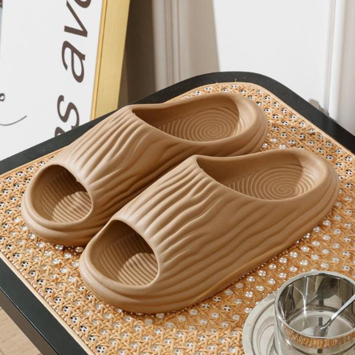 Summer Women's  Slippers for Couples Thick Bottom Soft Bottom Indoor Home Outdoor Bathroom Bath Non-Slip Slippers