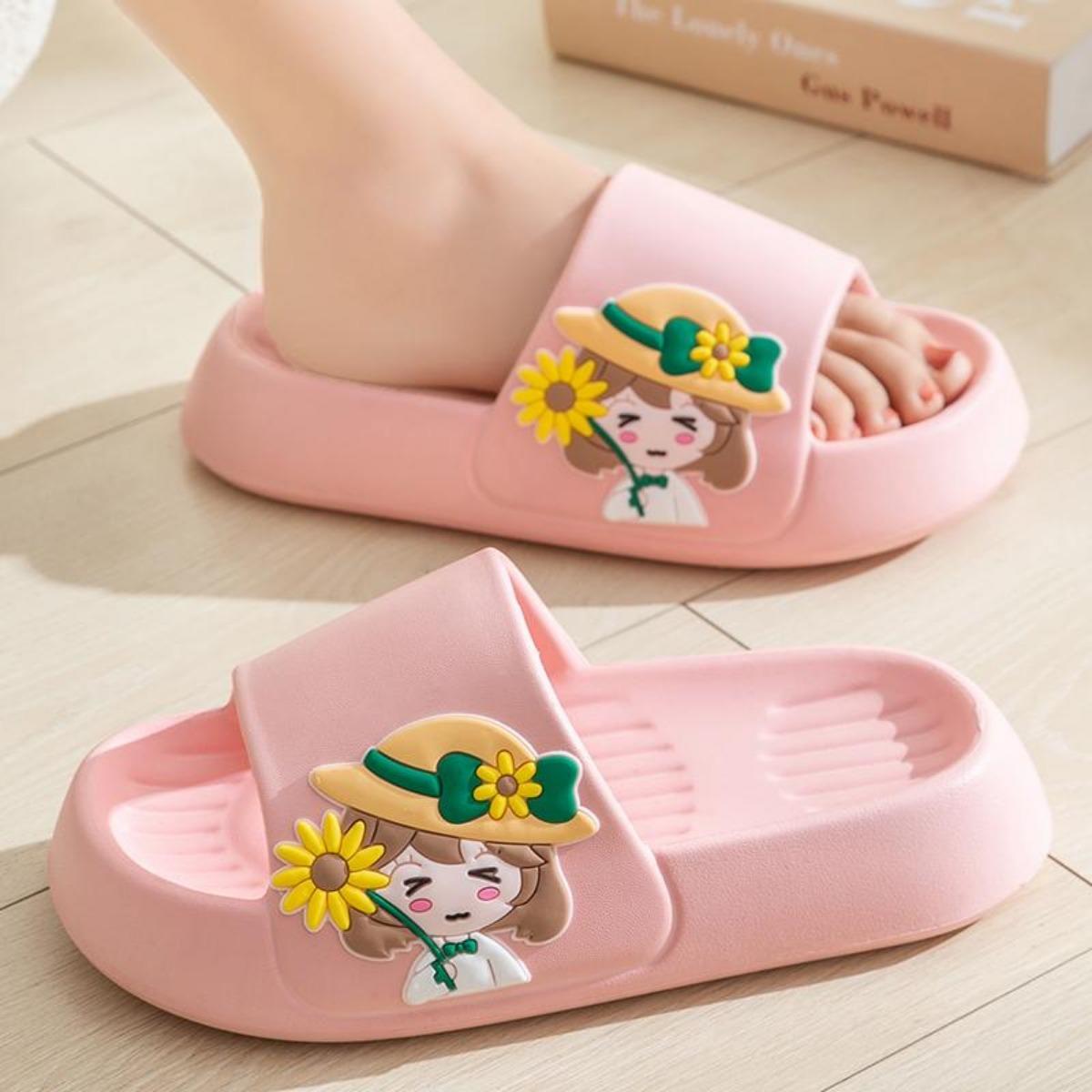 Women's Summer Outdoor Slippers 2023 New Indoor Home Breathable Thick Bottom Non-Slip Slip Slip-on Slippers Ladies Summer