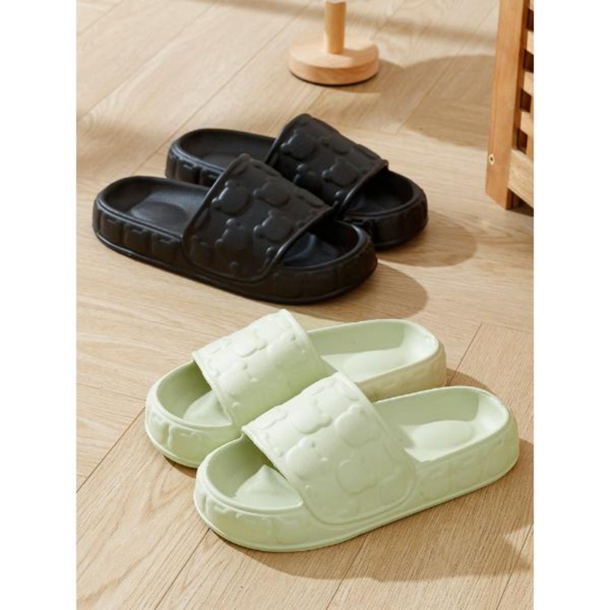 Slip-on Slippers for Women Summer Outdoor 2022 New Bathroom Bath Non-Slip Indoor Household Platform Slippers