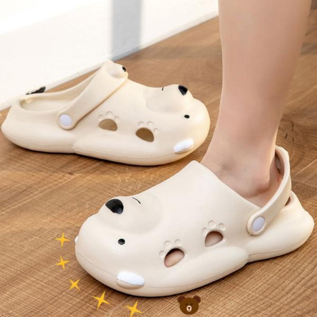 Hole Shoes Women's Slippers for Outdoor Wear Summer Cute Home Couple Thick Bottom Non-Slip New Closed Toe Anti-Collision Sandals for Men