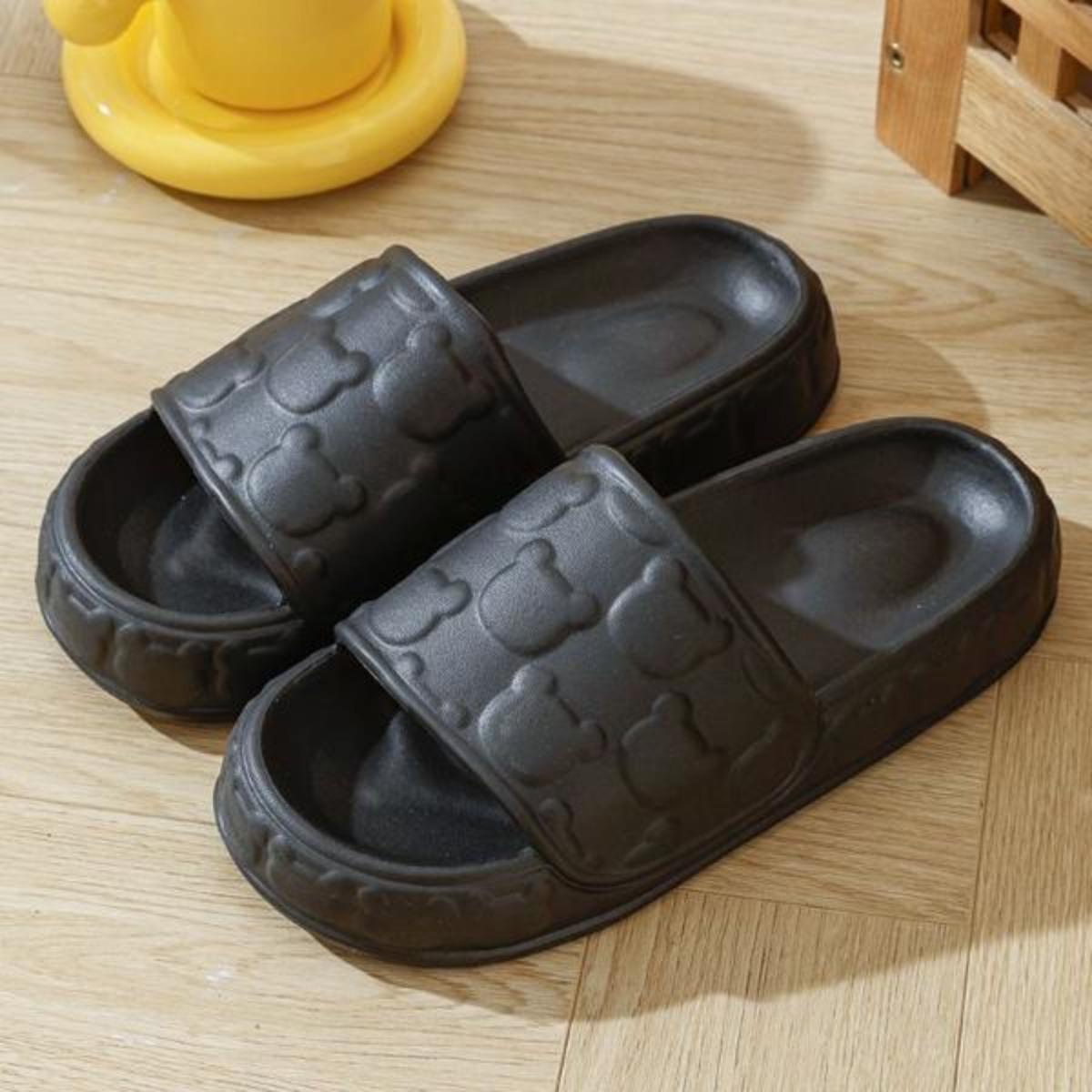 Slip-on Slippers for Women Summer Outdoor 2022 New Bathroom Bath Non-Slip Indoor Household Platform Slippers