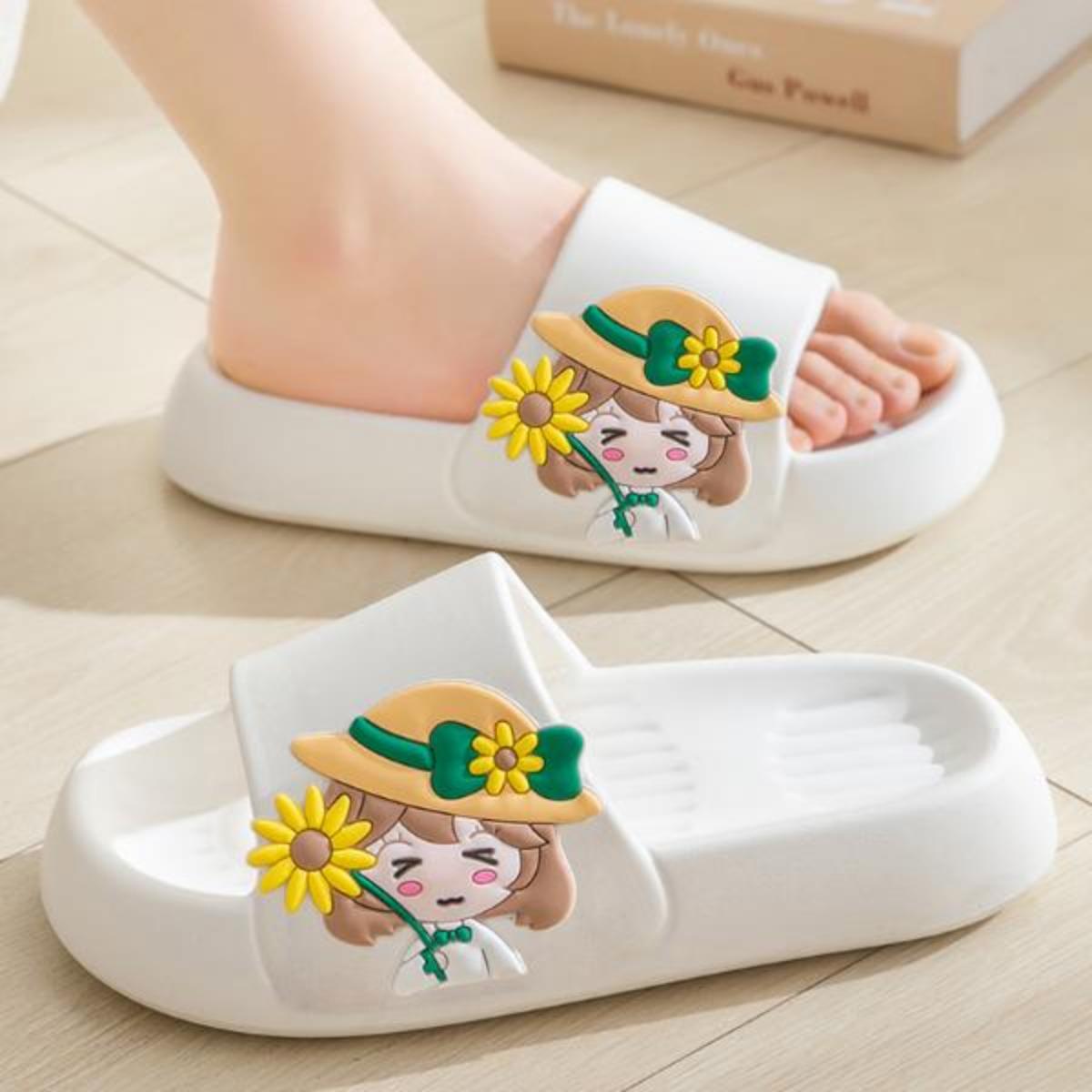 Women's Summer Outdoor Slippers 2023 New Indoor Home Breathable Thick Bottom Non-Slip Slip Slip-on Slippers Ladies Summer