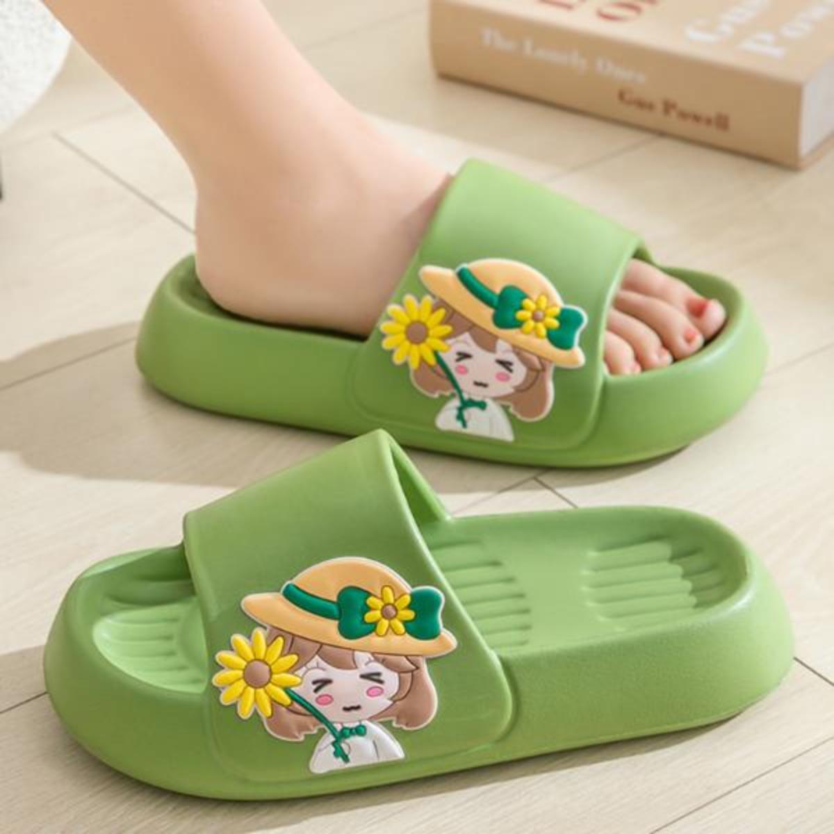 Women's Summer Outdoor Slippers 2023 New Indoor Home Breathable Thick Bottom Non-Slip Slip Slip-on Slippers Ladies Summer