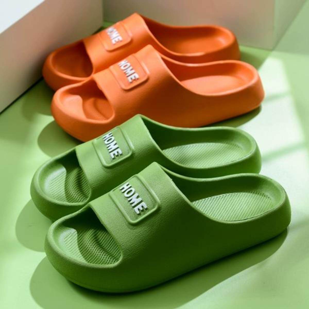 Women's Summer Indoor Outdoor Home Bathroom Non-Slip Bath Soft Bottom Poop Feeling Couple Thick Bottom Slippers Men's Outdoor Wear