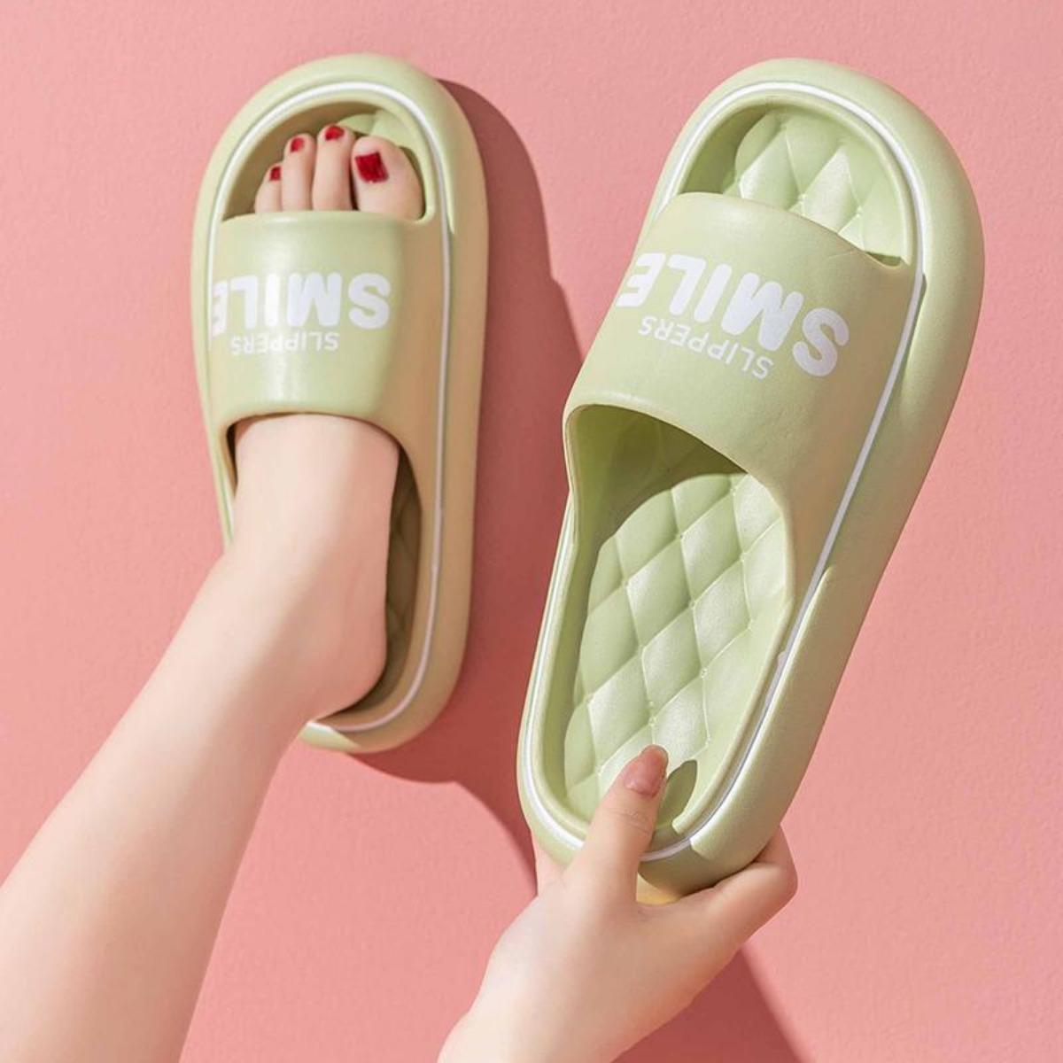 Deodorant Slippers for Women Summer Outdoor Non-Slip Indoor Home Couple Bathroom Bath Platform Slippers for Men Summer